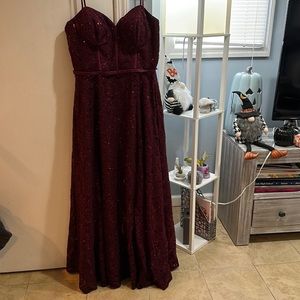 Maroon Bridesmaid Dress - Jules & Cleo